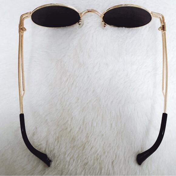 Brandon Black with Gold Rim Round Sunglasses - Picture 10 of 13